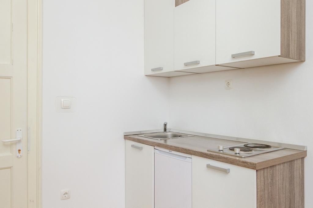Central Jardin Guest House Split Bilik gambar