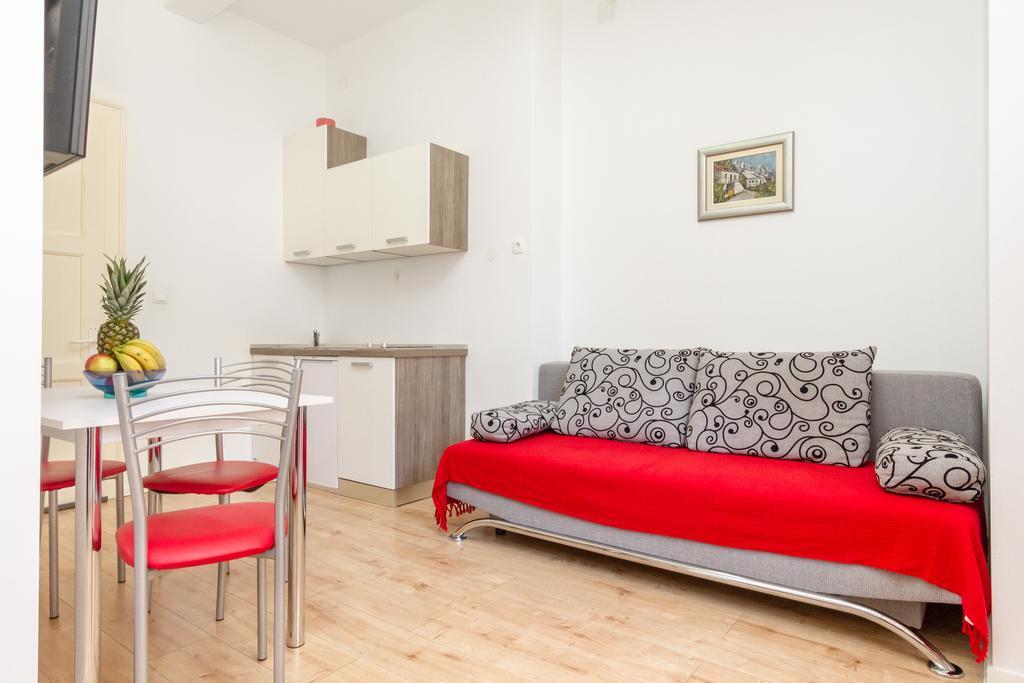 Central Jardin Guest House Split Bilik gambar