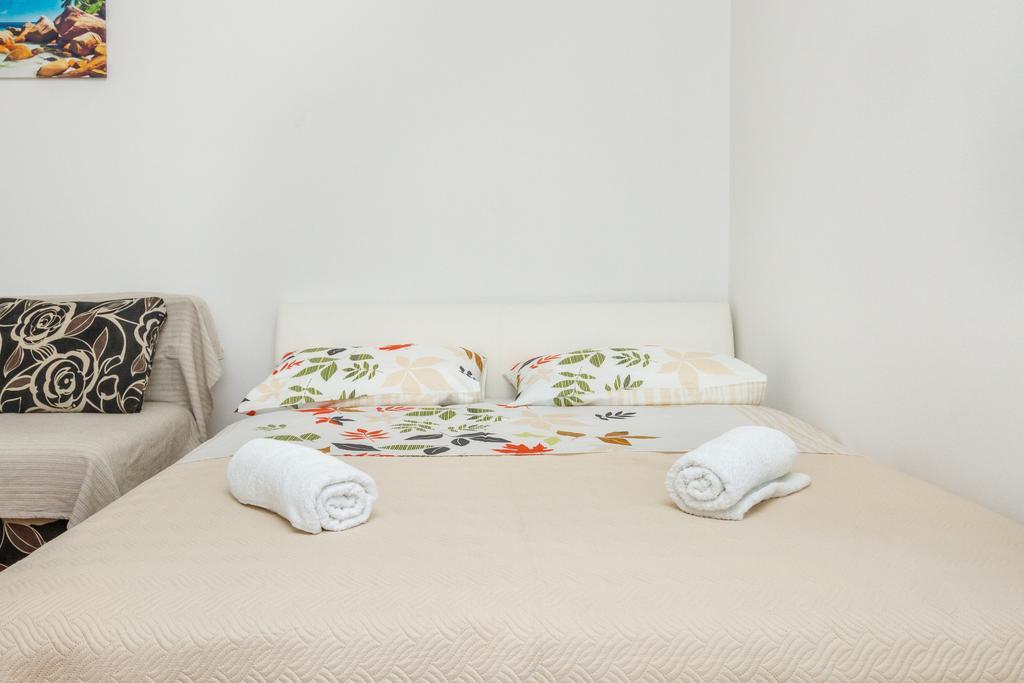 Central Jardin Guest House Split Bilik gambar